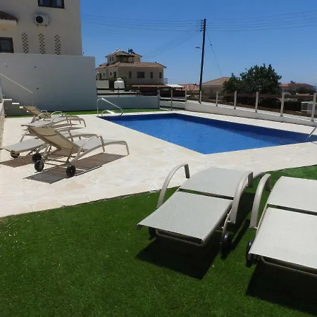 Hill View 40 *